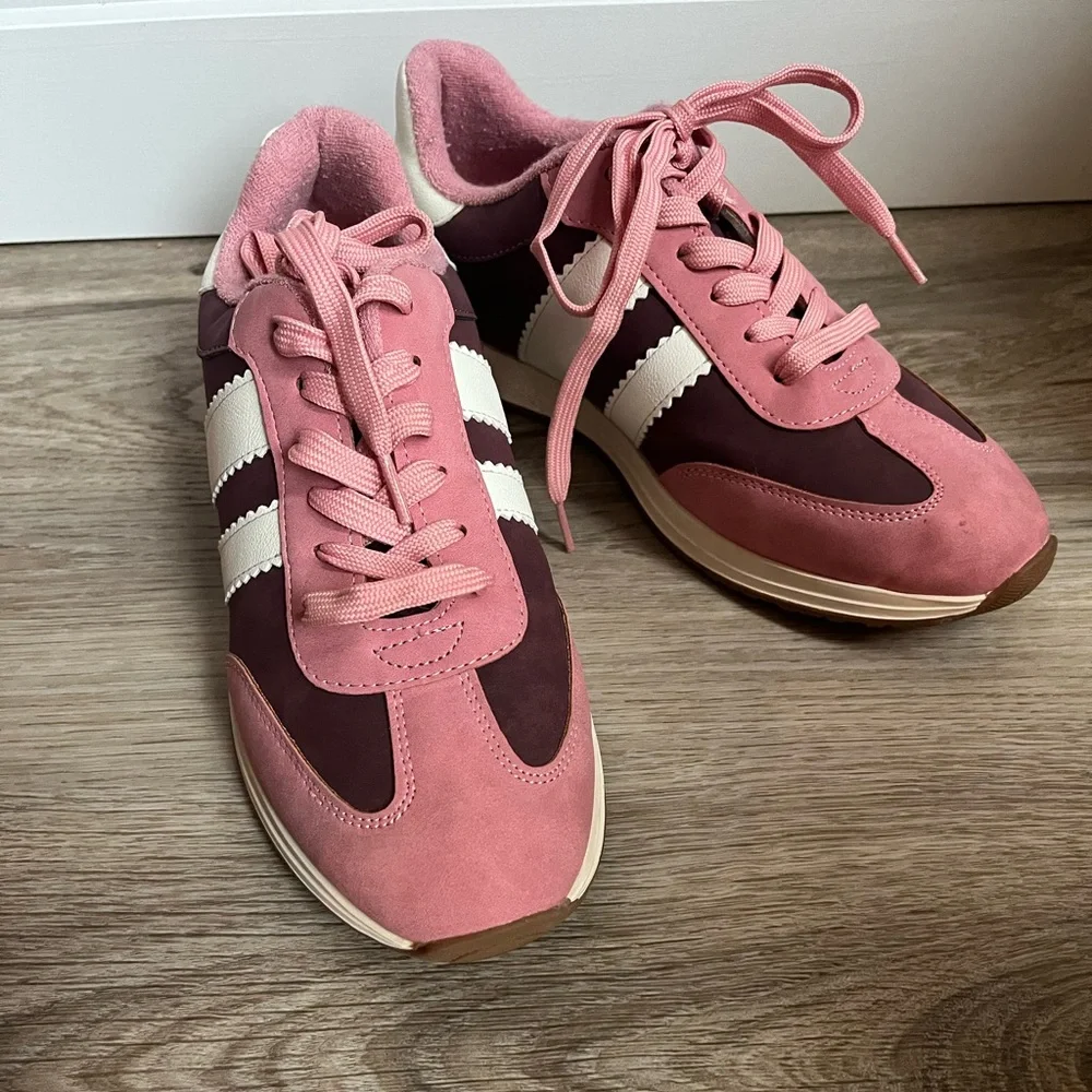 DV Dolce Vita Pink Blush and Maroon Sneakers